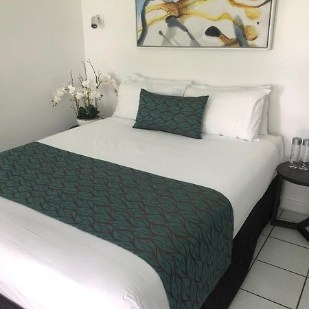 Castaways Resort & Spa On Mission Beach Eksteriør billede